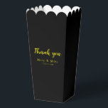 Ballotins Merci Popcorn Ballotin pour n'importe quelle occas<br><div class="desc">Faites part de votre gratitude à ce charmant Ballotin Merci Popcorn, idéal pour les mariages, les fêtes ou les événements d'entreprise. Conçu pour toute occasion, il ajoute une touche personnelle à votre célébration. Remplissez de gâteries ou de pop-corn pour un cadeau délicieux dont vos invités se souviendront. Personnalisable et élégant...</div>
