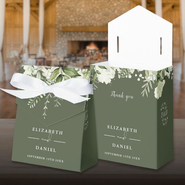 Ballotins Monogramme de verdure florale mariage vert olive (Floral Greenery Monogram Olive Green Wedding Favor Boxes)