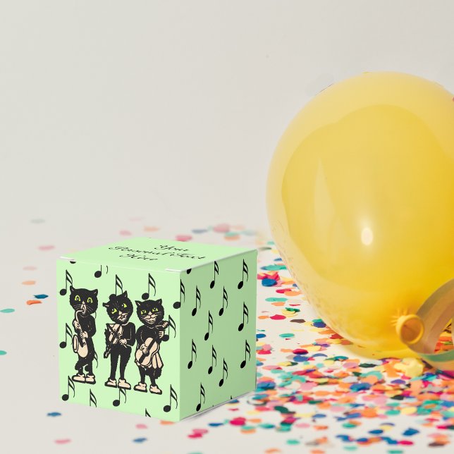 Ballotins Notes musicales de Black Cats musicien vintage (Three black cat musicians playing music black musical notes on green party favor box.)