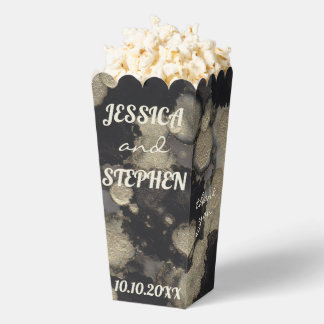 Ballotins Nuances de noir et de liseré doré sur les boîtes à