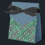 Ballotins Papier d'emballage Elegant Allure - Conception MVB<br><div class="desc">Profitez de votre cadeau avec ce magnifique design de boîte à faveur. Plus de produits sont disponibles avec ce design dans cette boutique.</div>