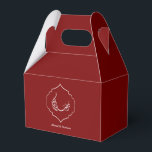 Ballotins Personalized Burgundy Ramadan Kareem Favor Box<br><div class="desc">Celebrate the holy month in a rich and elegant style with this Personalized Burgundy Ramadan Kareem Favor Box. Featuring a deep burgundy red background and refined Islamic calligraphy, this custom gable gift box adds warmth, sophistication, and a premium touch to your Ramadan gatherings. Fully customizable with your family name, couple...</div>