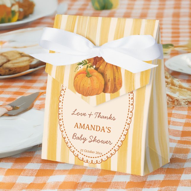 Ballotins Petit citrouille monogramme rayures rétro pour bab (Little pumpkin retro stripes fall baby shower monogrammed favor boxes personalized favors)