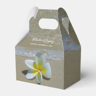 Ballotins Plumeria Frangipani sur le Mariage de sable