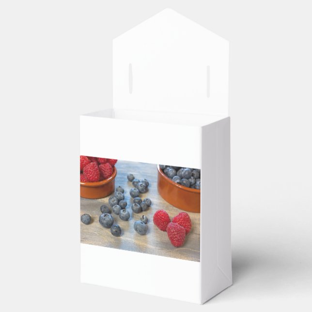 Ballotins Raspberries and Blueberries (Ouvert)