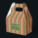 Ballotins Rouge, Vert, Gold Striped Holiday Salutation<br><div class="desc">Ballotin rayé rouge,  vert et or avec une simple étiquette de voeux de vacances. Parfait pour tous les thèmes de décoration cadeau; simple/minimaliste à maximaliste en fonction des agréments supplémentaires.</div>