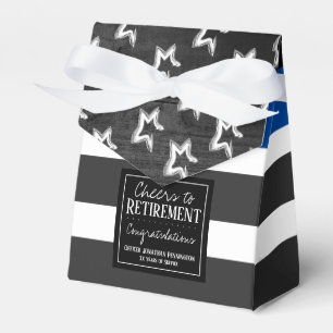 Ballotins Salutations à l'officier de police de retraite