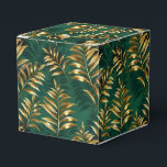 Ballotins Seamless pattern with golden ferns<br><div class="desc">Seamless pattern of gold, jewelry, shiny fern branches and leaves on green, woodland, textured background. Golden fern.</div>