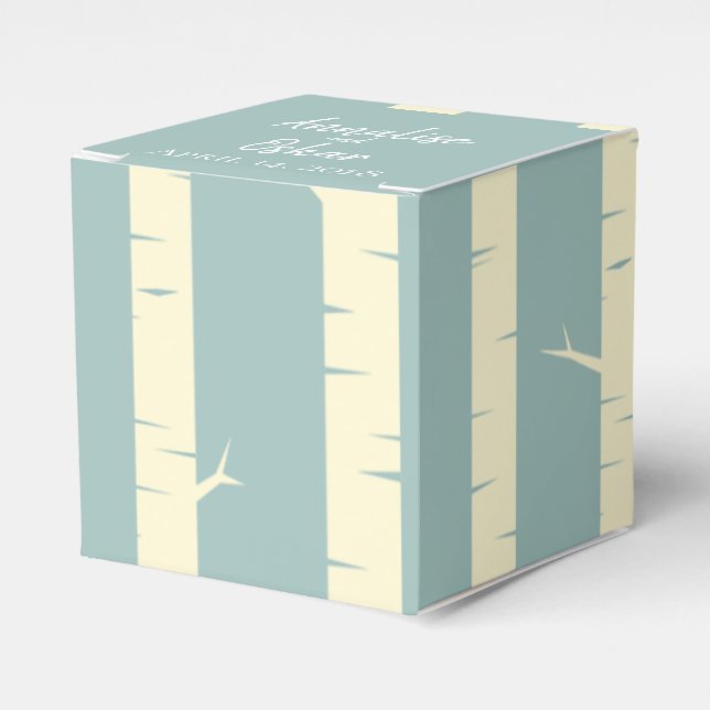 Ballotins Simple Eggshell Blue Birch Wedding Favor Boxes (Verso)