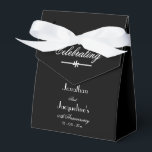 Ballotins Simple Élégant N'importe quel anniversaire Mariage<br><div class="desc">Simple Élégant N'Importe Quel Anniversaire Mariage Personnalisé Chic Ballotin noir. Elégant Mariage personnalisé Anniversaire Favoriser avec les noms de mariée et de chambre et la date de mariage, que vous pouvez changer à n'importe quelle date anniversaire. Cliquez sur personnaliser ce modèle pour customiser le Ballotin de l'anniversaire du Mariage rapidement...</div>