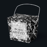 Ballotins Skeletons sur Halloween noir<br><div class="desc">Skeletons sur un arrière - plan noir et votre message en lettrage chic sur le devant,  vous vous amuserez avec des boîtes de soirée à emporter pour les fêtes d'Halloween,  mariages et plus. CORRESPONDRE des articles dans notre magasin.</div>