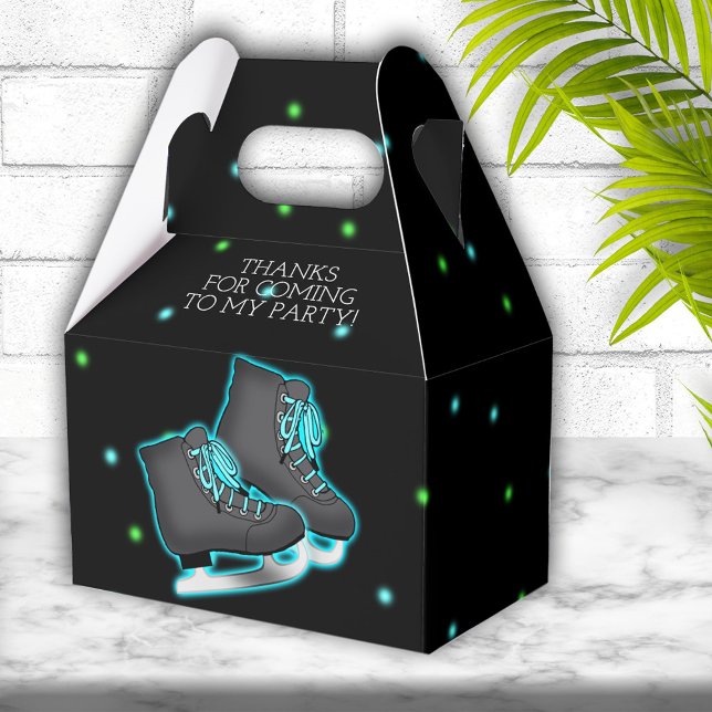 Ballotins Soirée d'anniversaire de la patinoire du garçon (Créateur téléchargé)