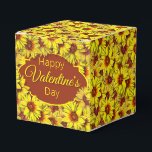 Ballotins Sunflower Favor Gift Box<br><div class="desc">Add a touch of charm to your gift wrapping supplies with this sunflower gift box. This sunflower design emphasizes vibrant amber through the color scheme.</div>