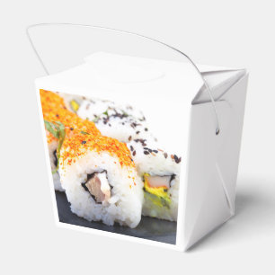 Ballotins Sushi dans une assiette