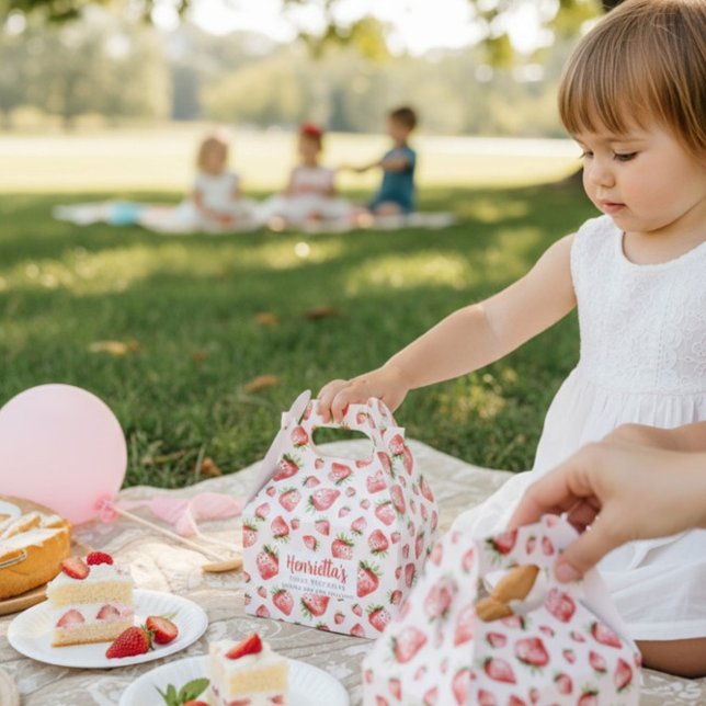 Ballotins Sweet Strawberry First Birthday Favor Box (Créateur téléchargé)