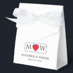 Ballotins Tente Minimaliste Noir et Blanc de Grande Taille<br><div class="desc">Élevez votre événement avec ces boîtes de cadeaux minimalistes noir et blanc en forme de tente de grande taille. Des lignes épurées et un contraste audacieux les rendent parfaits pour les mariages modernes, les événements d'entreprise ou les célébrations chic. Spacieuses et élégantes, elles offrent une façon raffinée de présenter des...</div>