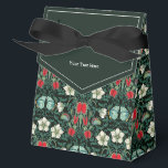 Ballotins Tente personnalisée à motif de Dionée attrape-mouc<br><div class="desc">Cette boîte-cadeau exquise inspirée de l'ère victorienne présente une plante carnivore de Dionée attrape-mouche avec un papillon bleu visitant ses fleurs blanches. Remplie de détails fins et de motifs ornés,  c'est la façon parfaite d'ajouter une sophistication personnalisée à n'importe quel cadeau,  produit ou occasion.</div>