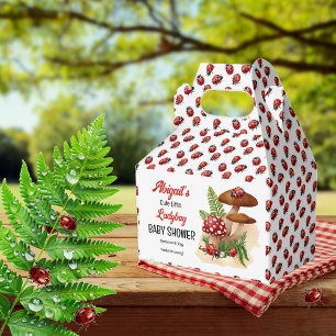 Ballotins Une Mignonne Petite Ladybug Est En Chemin De Baby