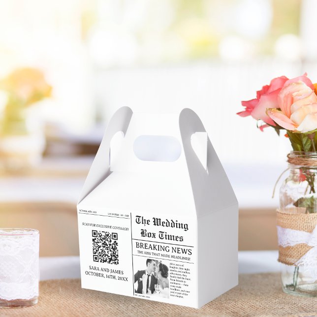 Ballotins Unique Newspaper  Photo Wedding Favor Box (Créateur téléchargé)
