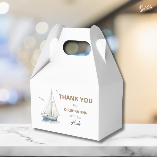 Ballotins Voile sur le bateau à voile Anniversaire Gable Box (Créateur téléchargé)