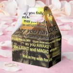 Ballotins WISH Ballotin par Adiela Akoo<br><div class="desc">Ballotin SOUHAITÉ de la poète Adiela Akoo - 'Mon souhait pour vous... Puissiez-vous RENOUVELER. Puissiez-vous avoir JOIE, PAIX et BONHEUR où que vous vous trouviez. Puissiez-vous toujours avoir un endroit spécial pour appeler HOME. Puissiez-vous suivre votre COEUR et vivre vos rêves. Puisse votre SPIRIT SOAR. Puissiez-vous atteindre les étoiles, viser...</div>