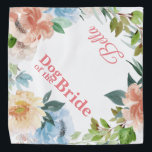 Bandana Chien de la mariée | Chien dans animal de compagni<br><div class="desc">Qui ne veut pas montrer ses bébés à fourrure à l'un des jours les plus spéciaux de leur vie ? Le design présente de jolis flancs rose et bleu poussiéreux avec une végétation luxuriante. "Chien de l'Épouse" avec le nom de l'animal sur le coin opposé. Ajoutez votre libellé personnalisé à...</div>