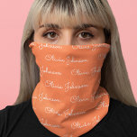 Bandana Motif de script de signature personnalisé blanc su<br><div class="desc">Texte blanc Motif de script de signature personnalisé sur Coral Bandana. Montrez votre style avec ce bandana personnalisé avec un design de script de signature chic en texte blanc élégant contre un arrière - plan corail. Cet accessoire polyvalent ajoute une touche personnelle à votre tenue, parfaite pour l'usure décontractée, les...</div>