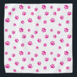 Bandana Motif d'Empreintes de pattes roses mignons<br><div class="desc">Montrez combien vous aimez les animaux avec ce mignon bandana à motifs empreintes de pattes rose. Il semble aussi génial avec d'autres arrière - plans. Parie que votre animal de compagnie aura l'air adorable le porter!</div>