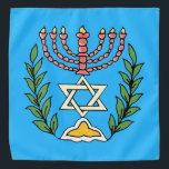 Bandana Persian Magen David Menorah<br><div class="desc">Cette image a été adaptée à partir d'un carrelage juif perse antique et présente une menorah avec un Magen David (Étoile de David) encadré de branches d'olivier. Les imperfections de l'image originale peinte à la main ont été conservées.</div>