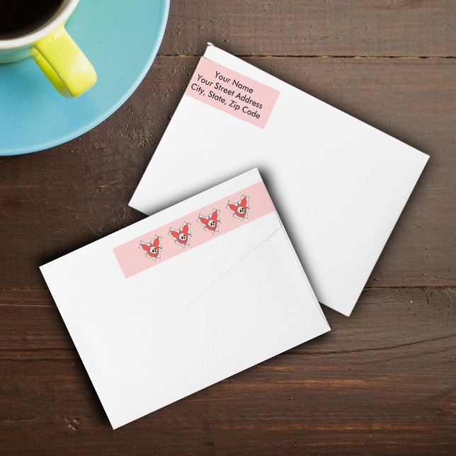 Bande Pour Adresse De Retour Coeur des os Crâne Goth Love (Bright Red hearts circled with bones and skull on pink Valentine wrap around return address labels.)