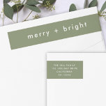 Bande Pour Adresse De Retour Joyeux et lumineux | Green Christmas - Adresse de<br><div class="desc">Simple, élégant, tendance "joyeux lumineux" envelopper le étiquette avec la typographie minimaliste moderne en blanc sur un riche arrière - plan vert mousse. L'accueil, le nom et l'adresse peuvent être facilement customisés pour une touche personnelle. Un étiquette de noël unique et original qui s'associe à notre gamme complémentaire de cartes...</div>