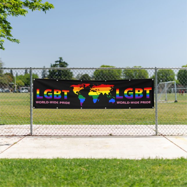 BANDEROLE DE LA MARCHE DE LA FIERTE LGBT DANS LE M (Insitu)