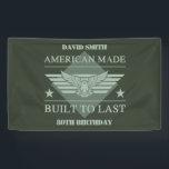 Banderoles American Made 80th Birthday<br><div class="desc">Un design unique de fête du 80e anniversaire pour les hommes et les femmes dans l'armée,  les républicains,  ou tout patriotique américain. Cette conception a un aigle,  des étoiles,  des rayures dans différentes nuances de vert militaire. Personnalisez-le en customisant le nom de la personne qui fête l'anniversaire !</div>
