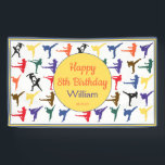 Banderoles Arts martiaux Karate Kids Happy 8th Birthday Banne<br><div class="desc">Silhouettes de karaté coloré moderne pour compléter le gamin karaté de la maison dans sa fête d'anniversaire avec un thème de fête sportive. Fêtons une fête unique et originale avec ce design amusant d'arts martiaux. Super mignon et le complément parfait pour une grande fête d'anniversaire karaté. Personnalisez la date, l'âge...</div>