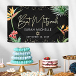 Banderoles Bat mitzvah Tropical Palm Leaf Black Gold Bienvenu<br><div class="desc">Soyez fier, réjouissez-vous et présentez cette étape importante de votre Bat mitzvah préféré ! Accrochez cette étonnante bannière moderne, élégante et personnalisée pour ajouter à sa journée spéciale. Élégant, étonnant, coloré, oiseaux d'aquarelle tropicale de fleurs de paradis, faux écriture manuscrite or, Star of David et points de parties scintillant, avec...</div>