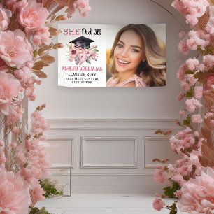 Banderoles Casquette de grade et fleurs roses Photo Elle l'a 