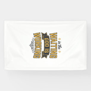 Banderoles Chemise de typographie de foi vintage Dieu est à l
