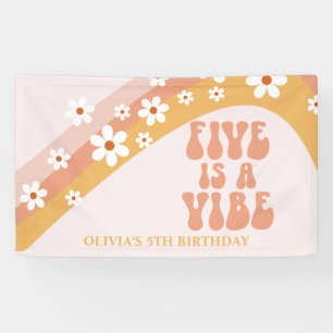 Banderoles Cinq est une ambiance groovy rétro daisy 4e annive