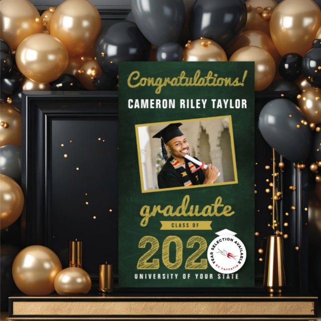 Banderoles Croquis de tableau noir 2025 Photo Graduation Part (20YY Gold Sketch Chalkboard One Photo Modern Graduation Party Banner @ www.zazzle.com/color_therapy)