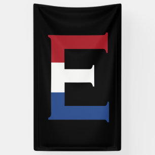 Banderoles E Monogramme superposé sur le drapeau de la LND su