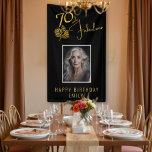 Banderoles Elégant 70 et Fabulous Twigs 70th Birthday Photo<br><div class="desc">Elégant 70 et Fabulous Gold Twigs 70th Birthday Photo Backdrop Banner. 70 et texte fabuleux en écriture dorée tendance et une brindille d'or élégante avec des feuilles sur un arrière - plan noir. Personnalisez-le avec votre nom et votre photo,  et faites un élégant panneau d'anniversaire personnalisé.</div>