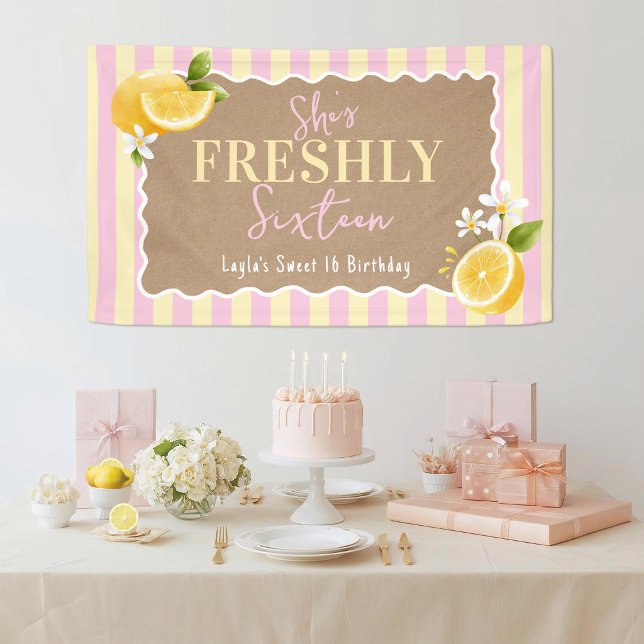 Banderoles Elle a Fraîchement Seize Citrons Rayé 16e Annivers (She's Freshly Sixteen custom sweet 16 watercolor lemon lemonade farmers market birthday party banner)