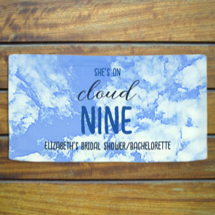 Banderoles Elle est sur un nuage ! Enterrement de vie de jeun