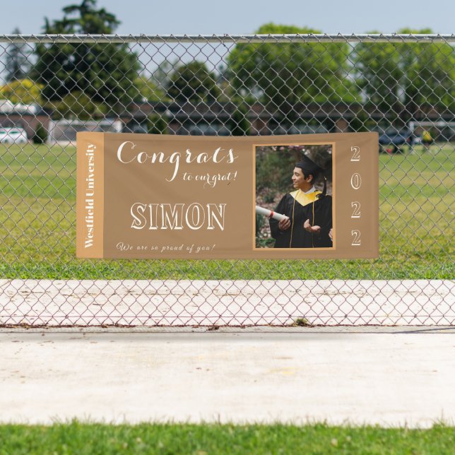 Banderoles Félicitations à notre grand Brown (En situation)