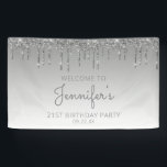 Banderoles Glam Silver Parties scintillant Drip 21st Birthday<br><div class="desc">Bienvenue aux invités avec cette bannière de fête chic et glamour de 21e anniversaire,  avec une bordure brillante fausse parties scintillant argent et arrière - plan gris ombre. Personnalisez-le avec son nom en écriture manuscrite grise,  avec l'anniversaire et la date ci-dessous en police gray sans serif.</div>