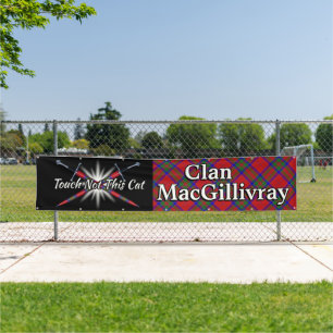 Banderoles Highland Festival Clan MacGillivray Tent