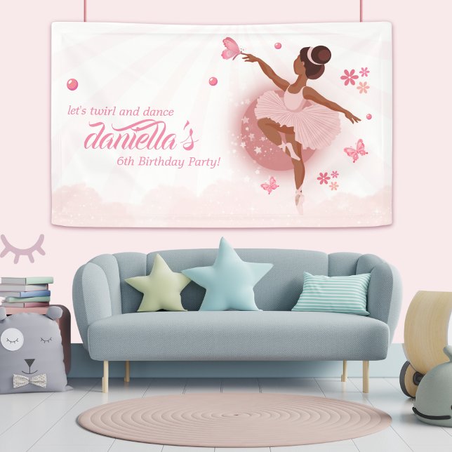 Banderoles Joli dans Pink Ballerina Fête d'anniversaire de fi (Pretty in Pink Ballerina Banner in Use)