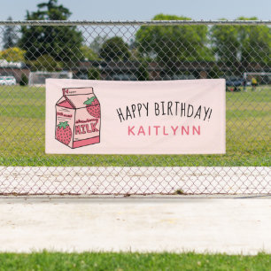 Banderoles Joyeux anniversaire au lait de fraise