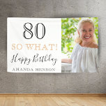 Banderoles Moderne Funny 80 Alors, quel 80e anniversaire Phot<br><div class="desc">Modern Funny 80 So What 80th Birthday Photo Party Banner. Grand signe pour la fête du 80ème anniversaire avec une photo personnalisée, inspirationnelle et drôle de citation 80 alors quoi et texte dans un script tendance avec un nom. L'arrière - plan est blanc et le texte est en noir et...</div>