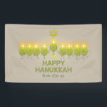 Banderoles Olive Hanoukka Menorah<br><div class="desc">Un groupe d'olives amusantes se réunissent pour une séance photo et forment une menorah pour envoyer un salut Happy Hanoukka.</div>